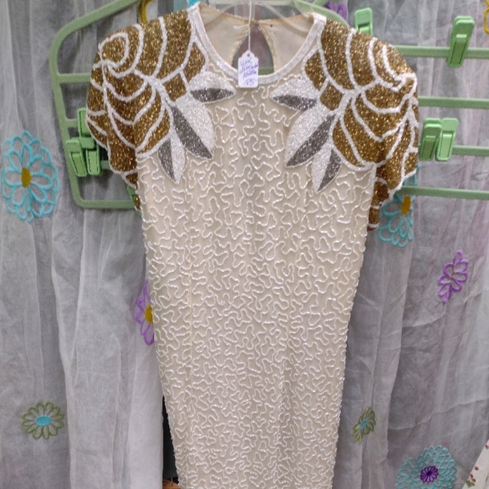 Vintage Black Tie sz 8 sparkle and bring in the New Year shining